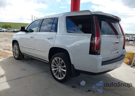 2018 Cadillac Escalade Premium Luxury z USA, uszkodzony, nr VIN 1GYS3CKJ0JR302807